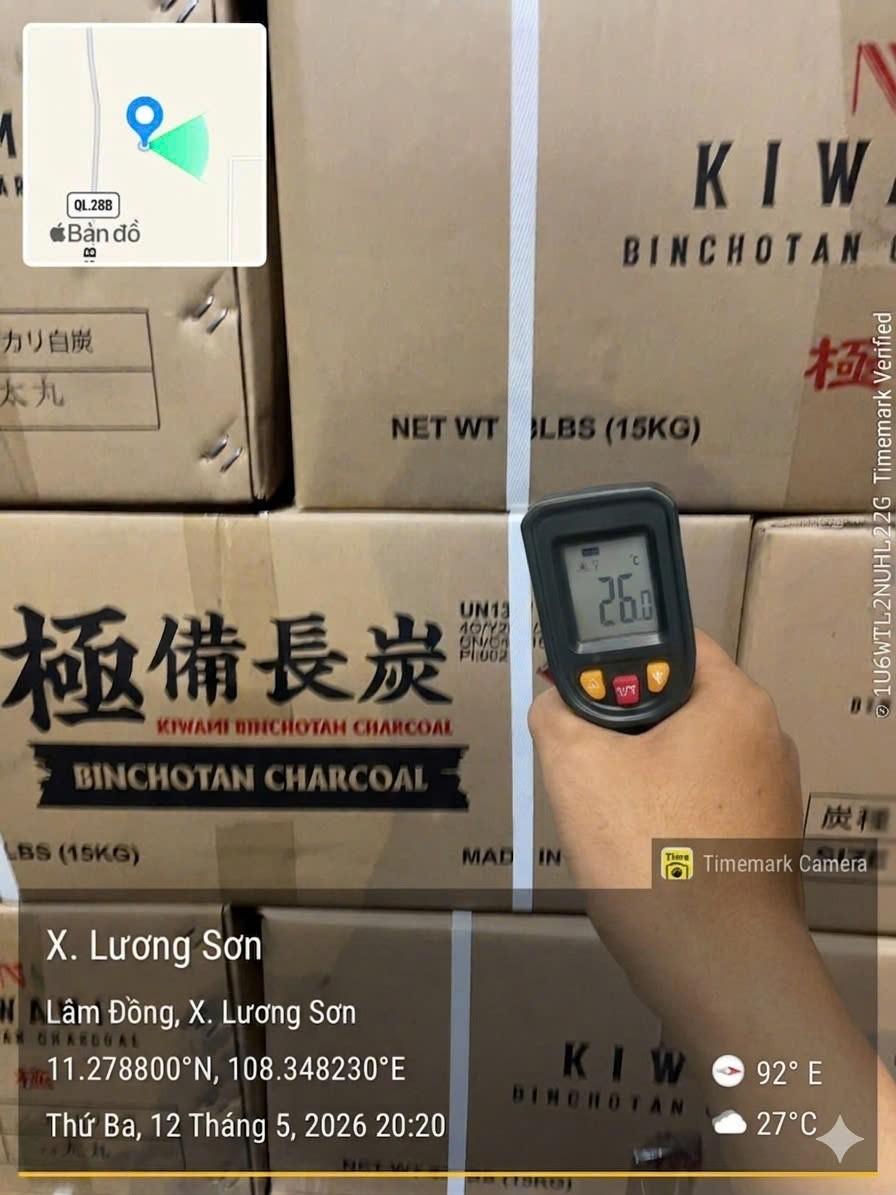 Quality control and pre-shipment inspection of Vietnamese hexagonal sawdust charcoal exporter at Lamian factory